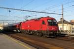 Ob die reisenden an Bord dieser Railjet irgendwie wie Güter gefühlt haben? RCA 1218 228 zieht am 20 September 2020 ein RailJet von Praha nach Graz über Wien Hbf in Brno hl.n.