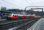 Der ÖBB „Cityjet“ 4744 546 / 7044 046 / 4744046 erreicht am späten Nachmittag des 14 Januar 2025 (16:30 Uhr), als R 2/S 2 (5071), von Freilassing (D) über Salzburg