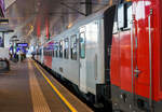 ÖBB 2.Klasse Inlandsreisezugwagen (CityShuttle-Wagen) A-ÖBB 50 81 21-73 252-5, der Gattung Bmpz-I, eingereiht in den REX 21 (City Shuttle) von Salzburg Taxham über Neumarkt am Wallersee