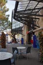 Der Eingang des Empfangsgeb�udes vom Bahnhof Vevey am 26.05.2012.