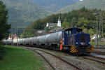 SBB/VIGIER CEMENT: Rangierfahrt mit der firmeneigenen CAROLE 98 85 5232 287-3 CH-VICEM anl�sslich der Bereitstellung eines langen Cementzuges in Reuchenette-P�ry am 19.