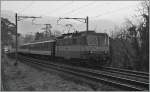 Mehr als eine Frage, als ein Bild: Sind hier die Grenzen der Bildbearbeitung �berschritten?   Swiss-Express Re 4/4 II 11108 mit IR bei Vevey am 04.