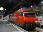 Mit diesem Interregio IR 1551 geogen von der Re 460 005-2   Val d’Anniviers  kam ich man 29.09.2012 p�nktlich (um 2:24 Uhr) von Basel in Z�rich HB an.