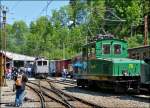 Geduldig wartet Stefan am 27.05.2012 auf die Abfahrt des LLB (Leuk - Leukerbad Bahn) Triebwagens ABFe 2/4 N� 10 in Chaulin.