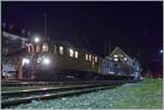  La DER de la Saison!  (Saisonabschlussfeier der Blonay-Chamby Bahn 2022): die Bernina Bahn Ge 4/4 81 mit dem allerletzten Zug der Saison wartet in Blonay auf die Abfahrt.