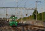 Der BAM Regionalzug 103 mit dem Be 4/4 12 an der Spitze erreicht Morges.