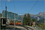 Nicht gerade h�bsch, aber zweckm�ssgig zeigt sich die End- und Umsteigestation Gr�tschalp.