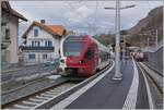 In Broc-Cocolaterie wartet der aus Bern angekommen und nun abgestellte RABe 527 194 auf seinen nächsten Einsatz als RE nach Düdingen. 

24. Januar 2024 