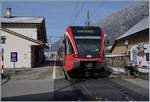 Der SBB RABe 526 263 als Regionalzug 7317 von Moutier nach Biel/Bienne beim Halt in La Heutte.