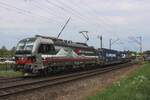 Am 2 Mai 2025 wunscht SBBCI 193 460 die Fotrografen eine gute Nacht -auch wann es gerade Mittag ist- bei der Bahn�bergang in Venlo-Vierpaardjes.