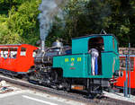   Die Kohle befeuerte H 2/3-Zahnraddampflok BRB 6 beginnt am 25.09.2016 mit ihren Zug vom BRB Bahnhof Brienz die Berfahrt zum Brienzer Rothorn.