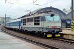 ES 499 0001 steht am 16 Mai 2018 in Praha hl.n.