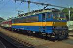 Am 29 Mai 2015 steht 363 136 in Bratislava hl.st. -und hat die Originalfarben bekommen.